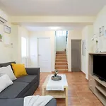 La Casa De Mi Abuela *